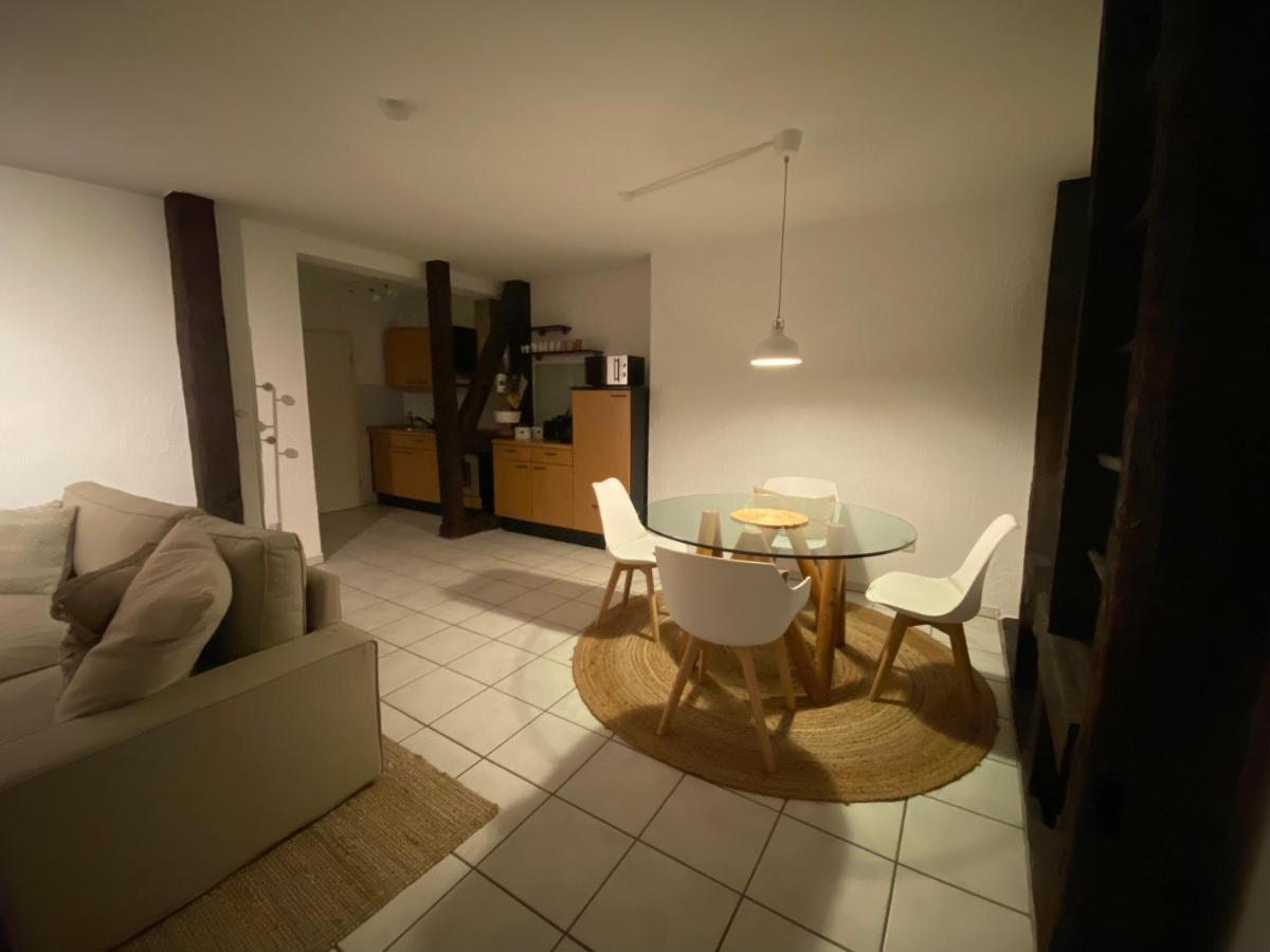Denkmalschutz - Zentral - Haustiere - Messe Apartment Neuss Ngoại thất bức ảnh