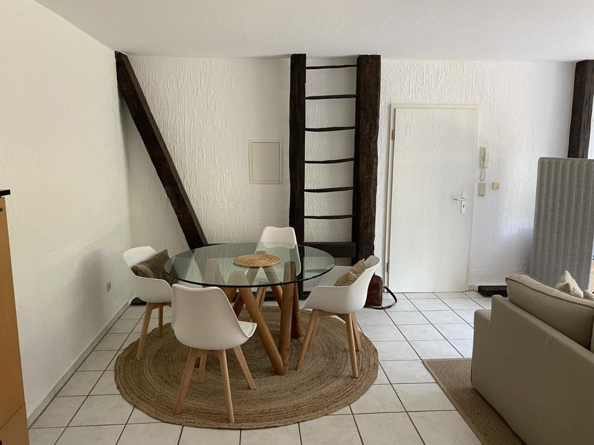 Denkmalschutz - Zentral - Haustiere - Messe Apartment Neuss Ngoại thất bức ảnh