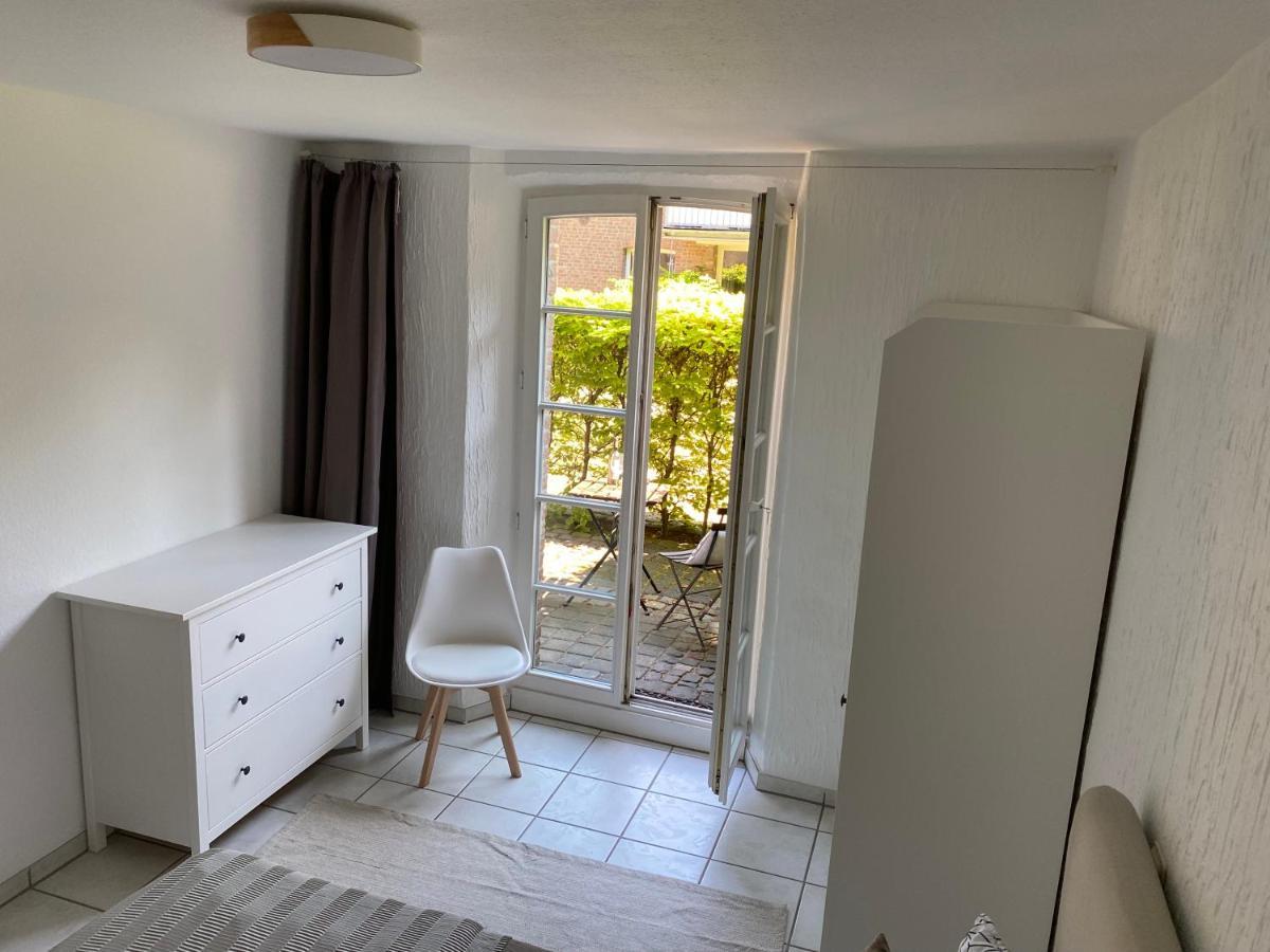 Denkmalschutz - Zentral - Haustiere - Messe Apartment Neuss Ngoại thất bức ảnh